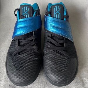 Youth Boy’s Nike Kyrie Wet Lace Up Shoes